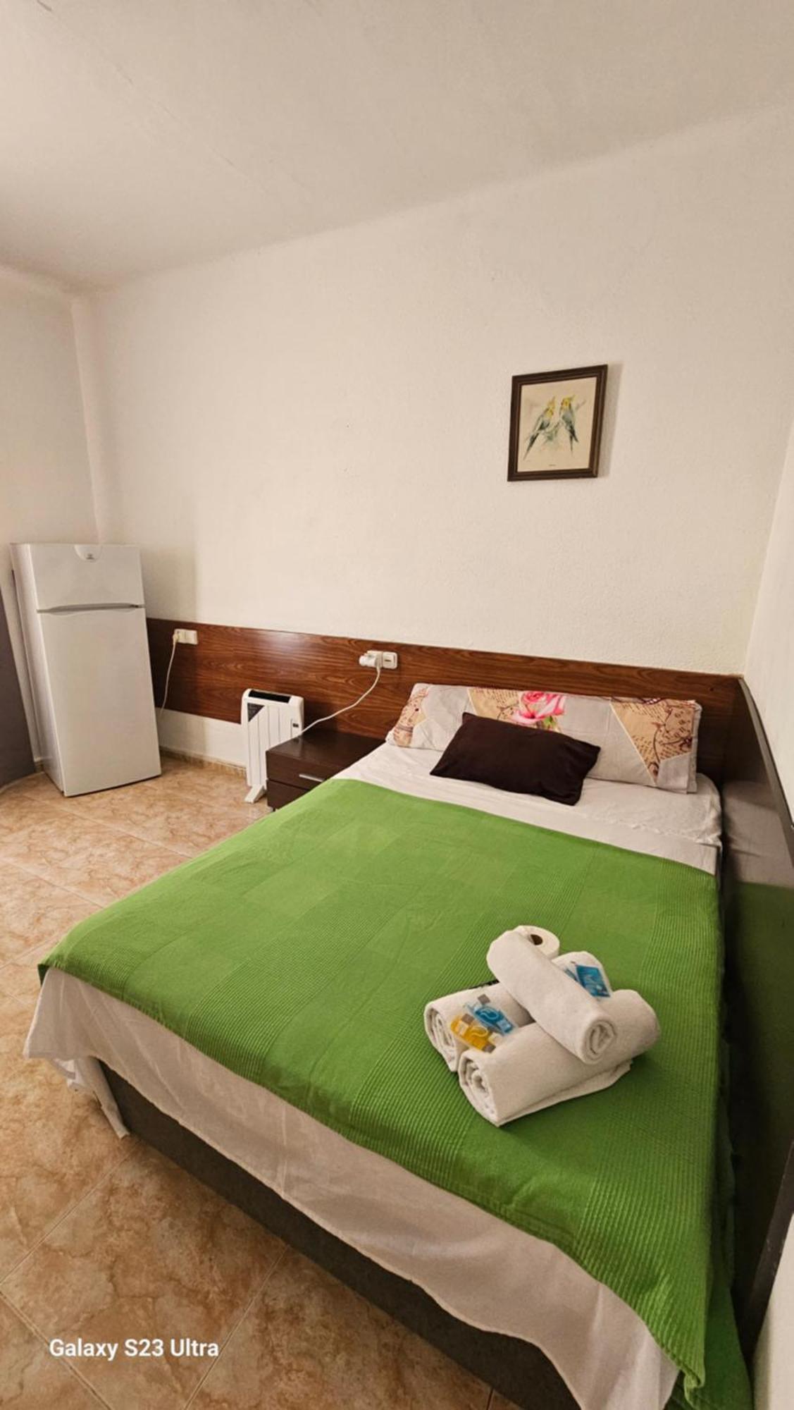Hostal Sol Celeste Lloret de Mar Eksteriør billede